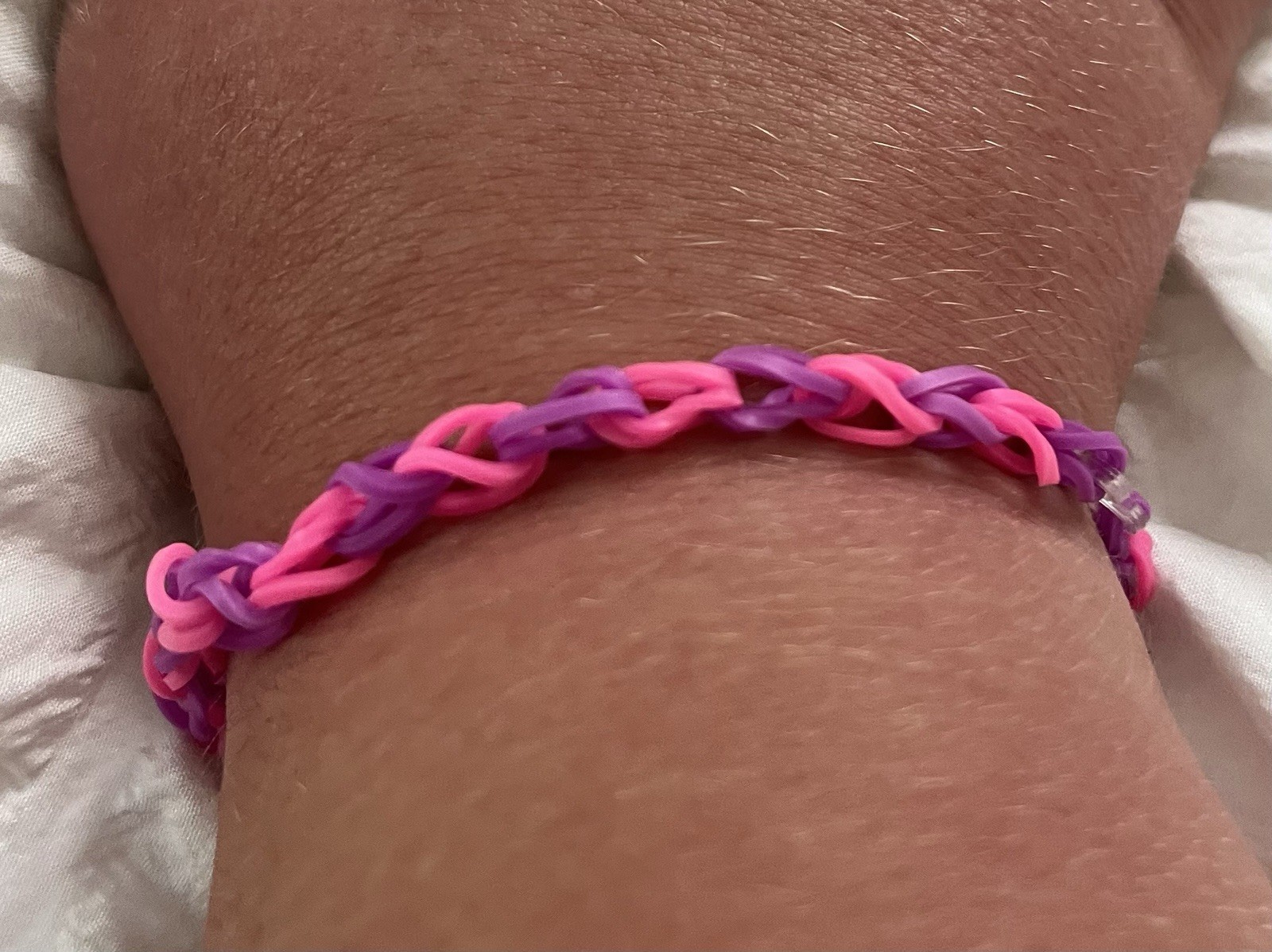 Pink & Purple Rubber Chain Link Bracelet Adjustable Slip Knot Closure No Stone