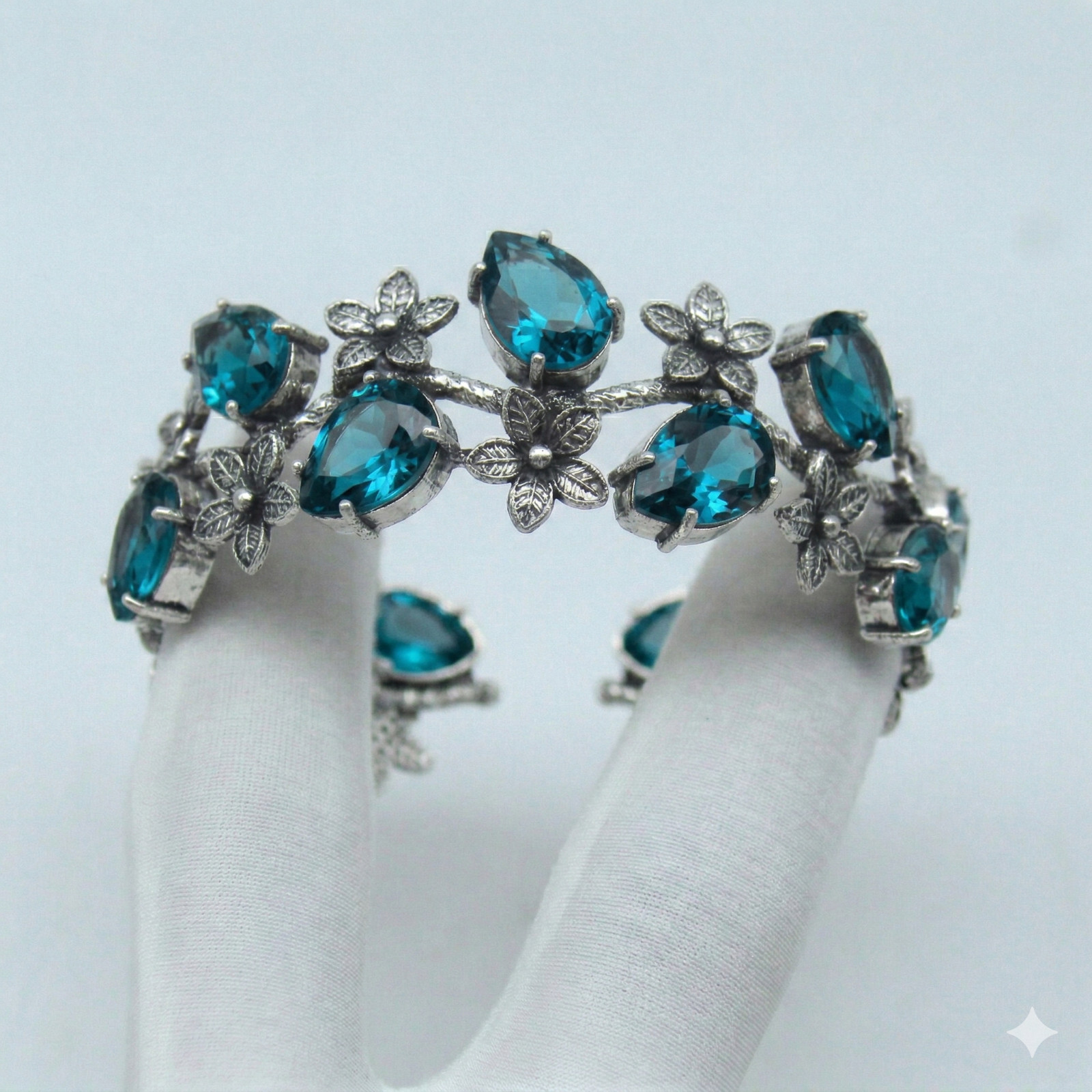London Blue Topaz Gemstone Handmade 925 Sterling Silver Jewelry Cuff Bracelet 8″