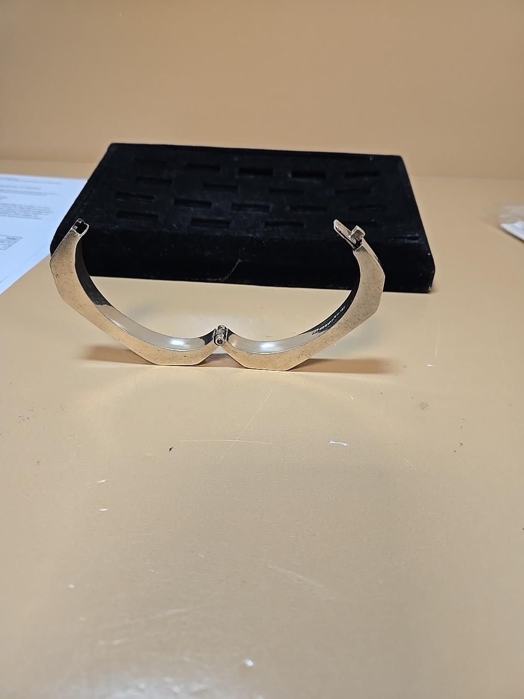 Sterling Oval Hinged Geometric Bracelet Inside 2-3/8” x 1 3/4” Mexico 52 Grams