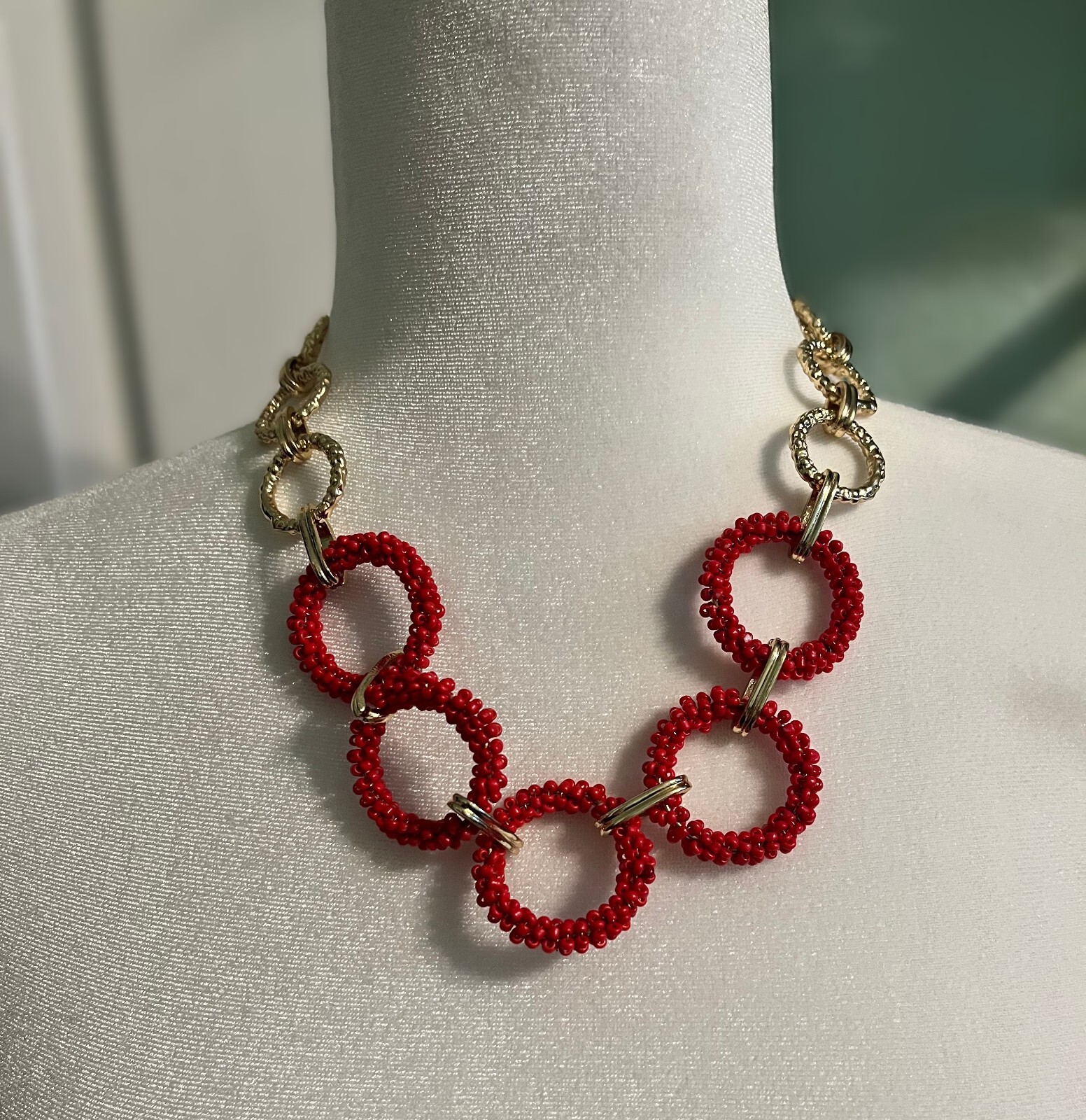 NWT Signature NYC Necklace and Earring Set