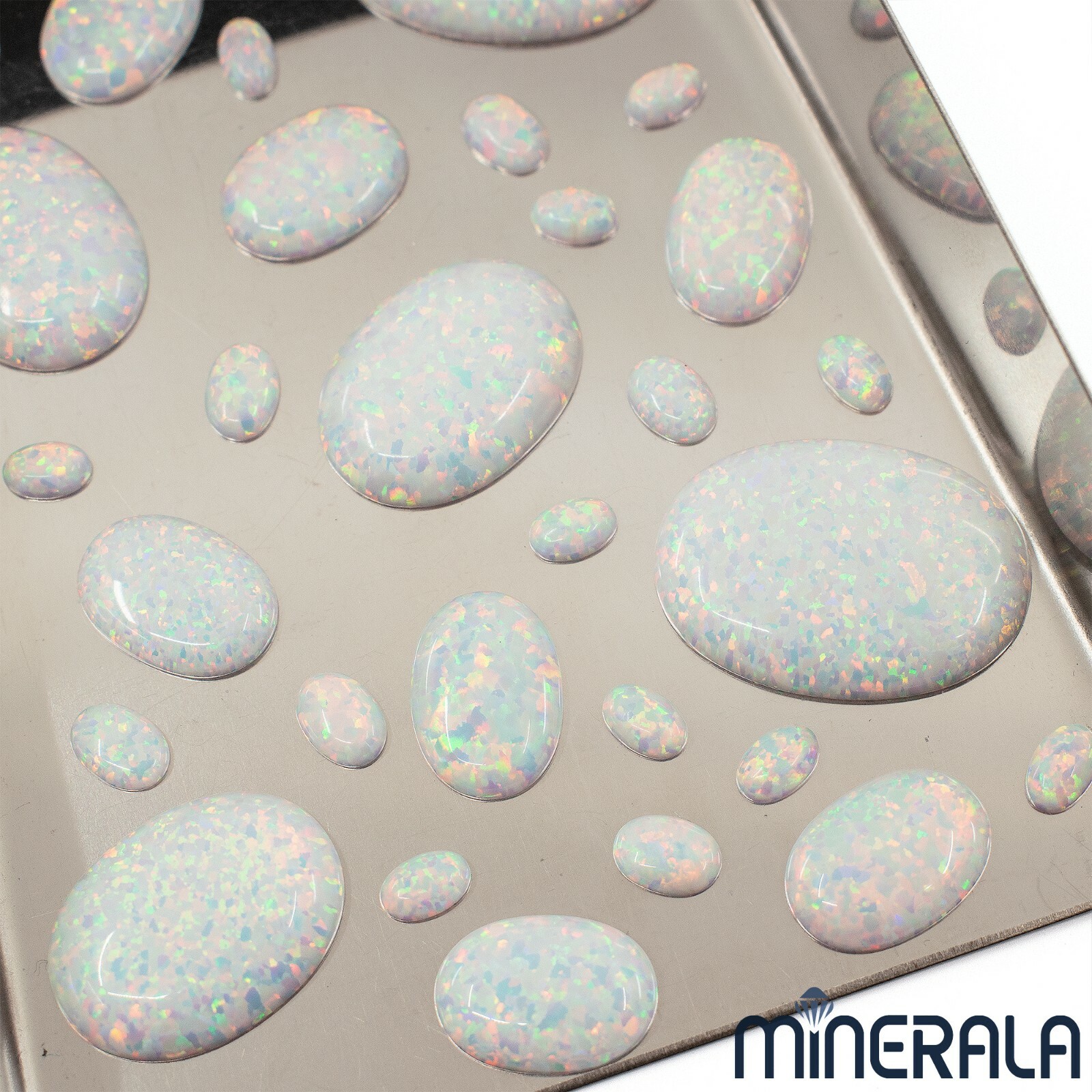 [WHOLESALE] WHITE SYNTHETIC LAB CREATED OPAL OVAL CABOCHON 3x5mm-18x25mm WP00065
