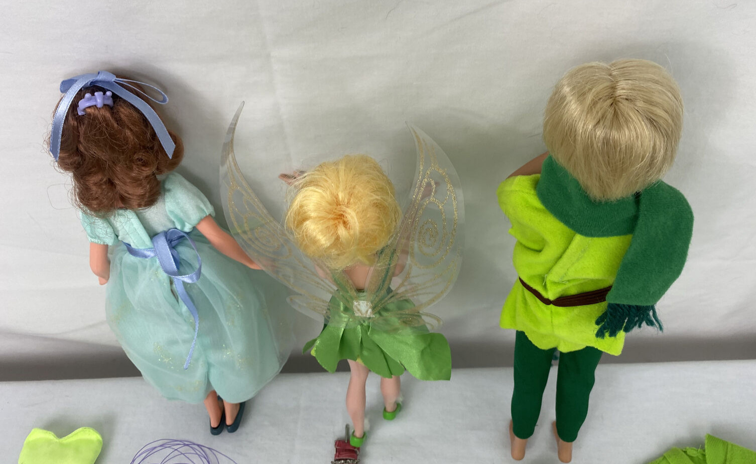 Disney Peter Pan Lot 3 Dolls + Tinker Bell Watch + 8 Outfits + Accessories