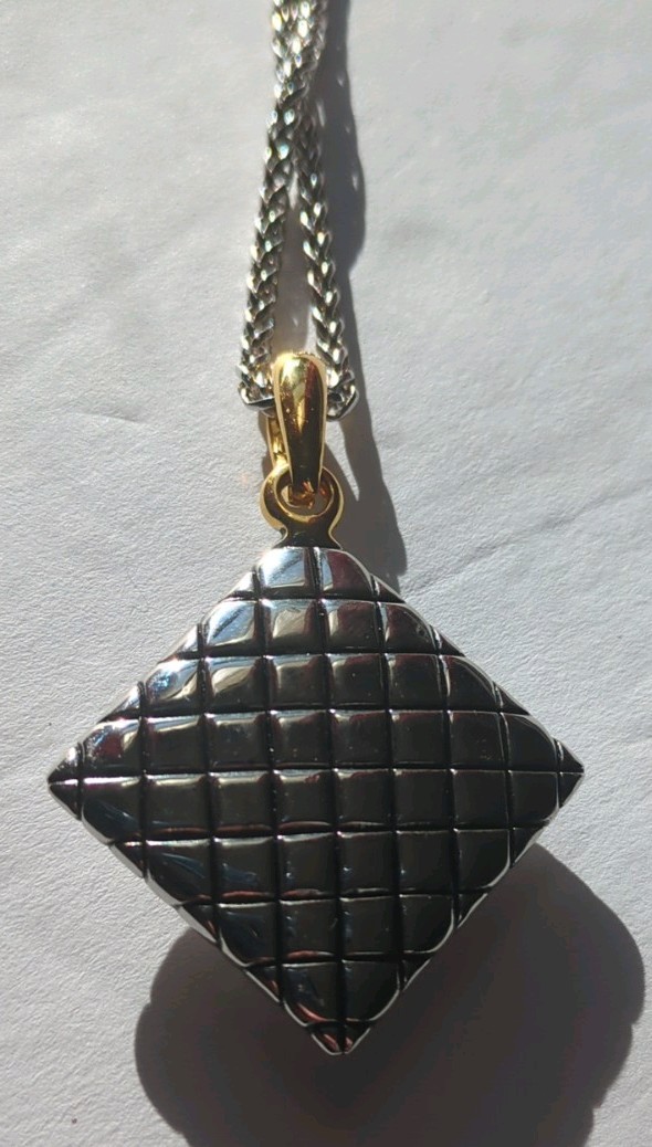 Gorgeous Necklace Square Pendant with Black and Gold Tone And Sliver Chain