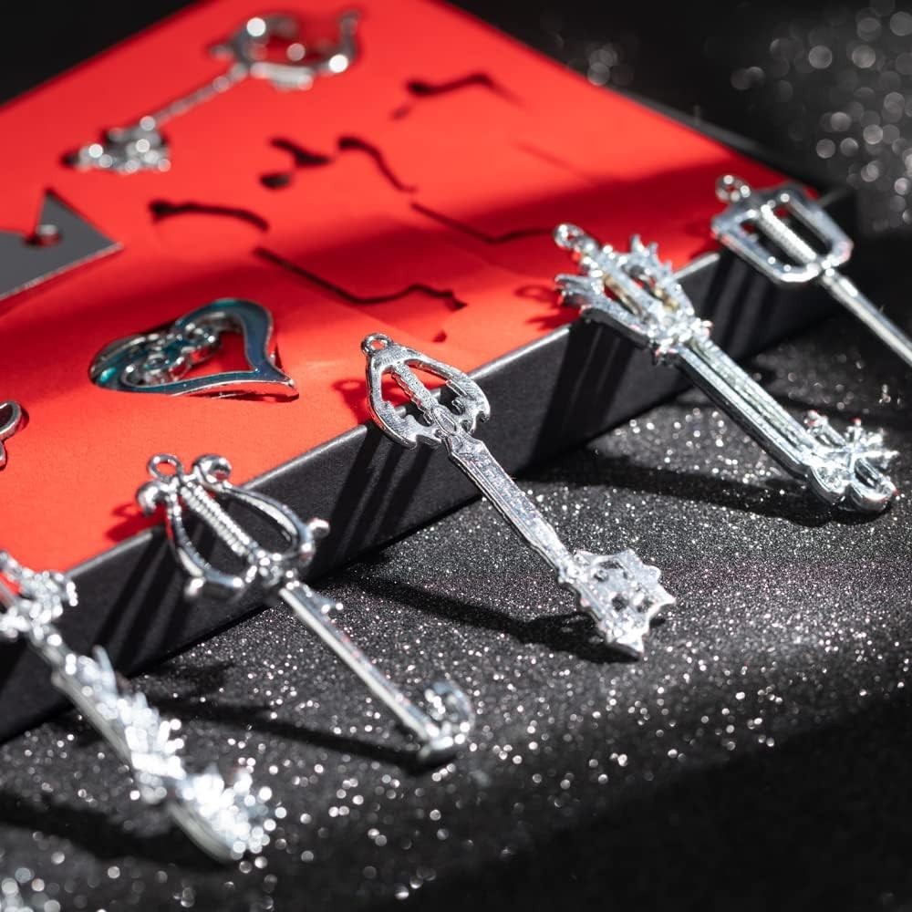 Kingdom Keys Hearts Keyblade Pendant Necklace Set Cosplay Accessories 13pcs S…