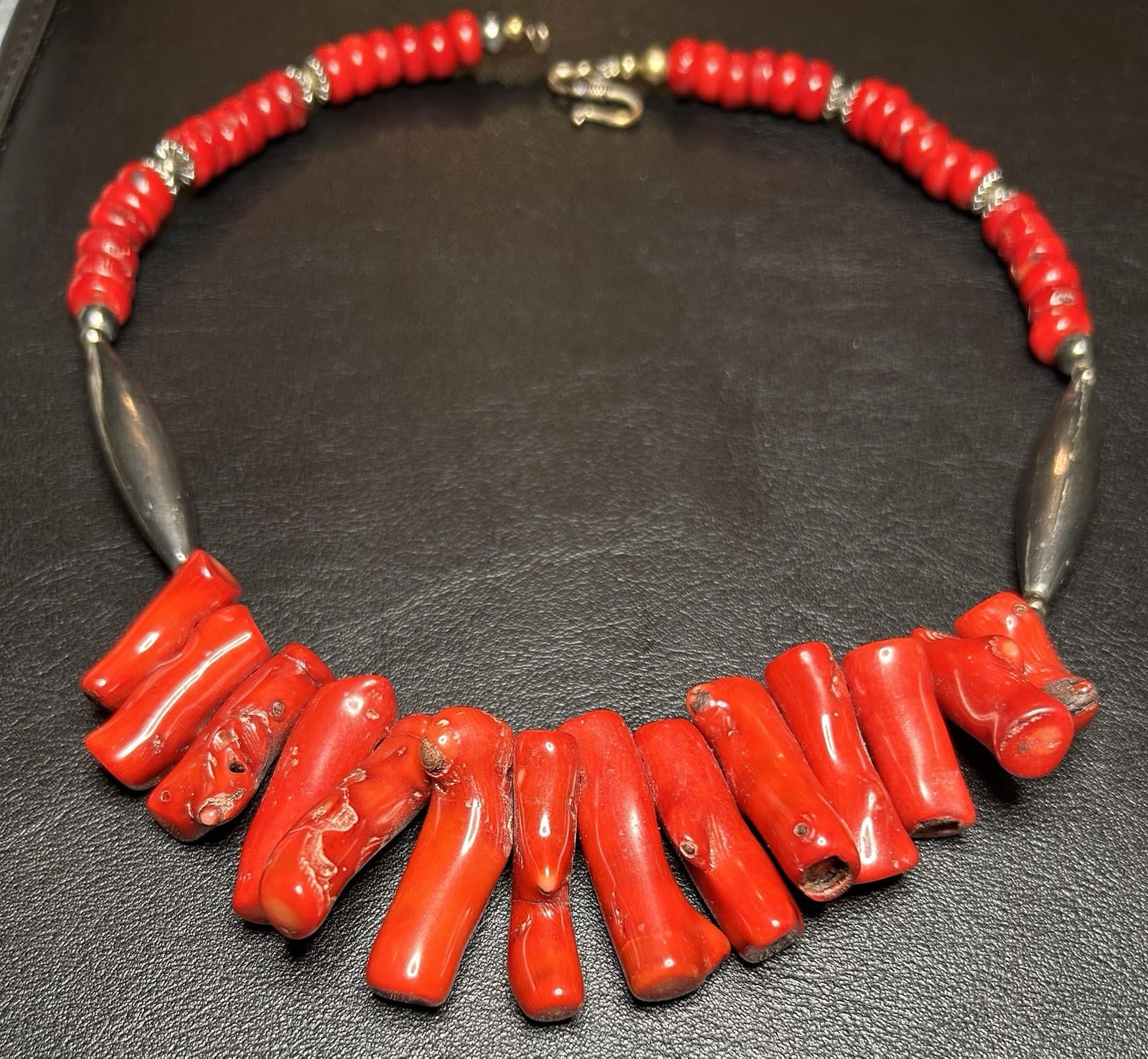 VTG Red Bamboo Coral Stick Silver Bead Chunky Statement Necklace 18”