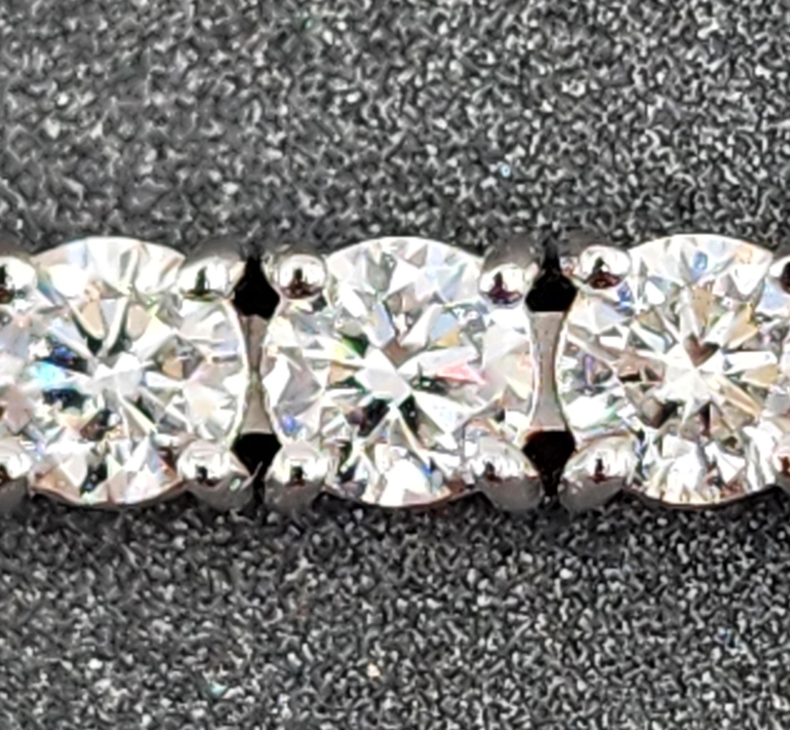 7.42 ct Diamond Tennis Bracelet