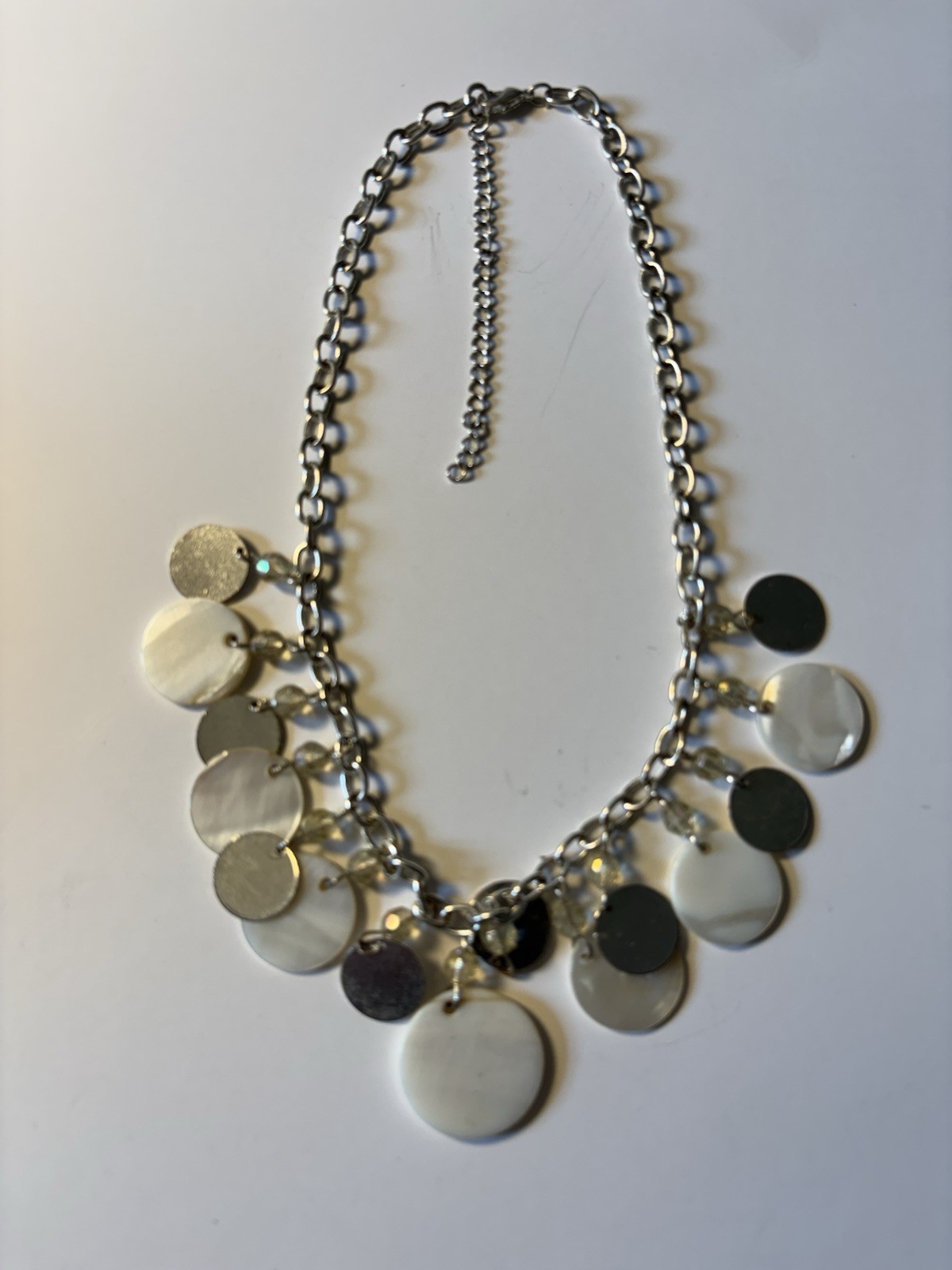 Silver Tone Chain Necklace with Dangling Silver & White Round Disc 16″