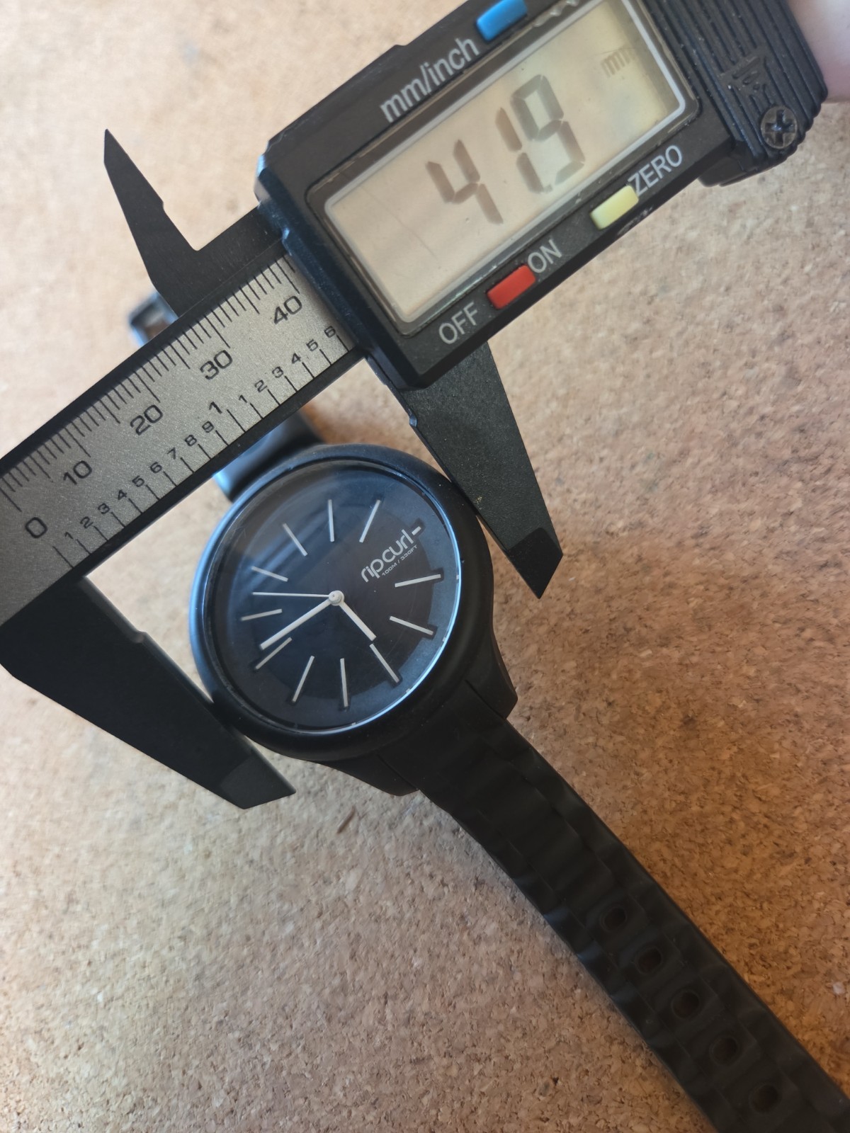Rip Curl HORIZON SILICONE WATCH Waterproof Surf Watch A2803G Black Fresh Battery