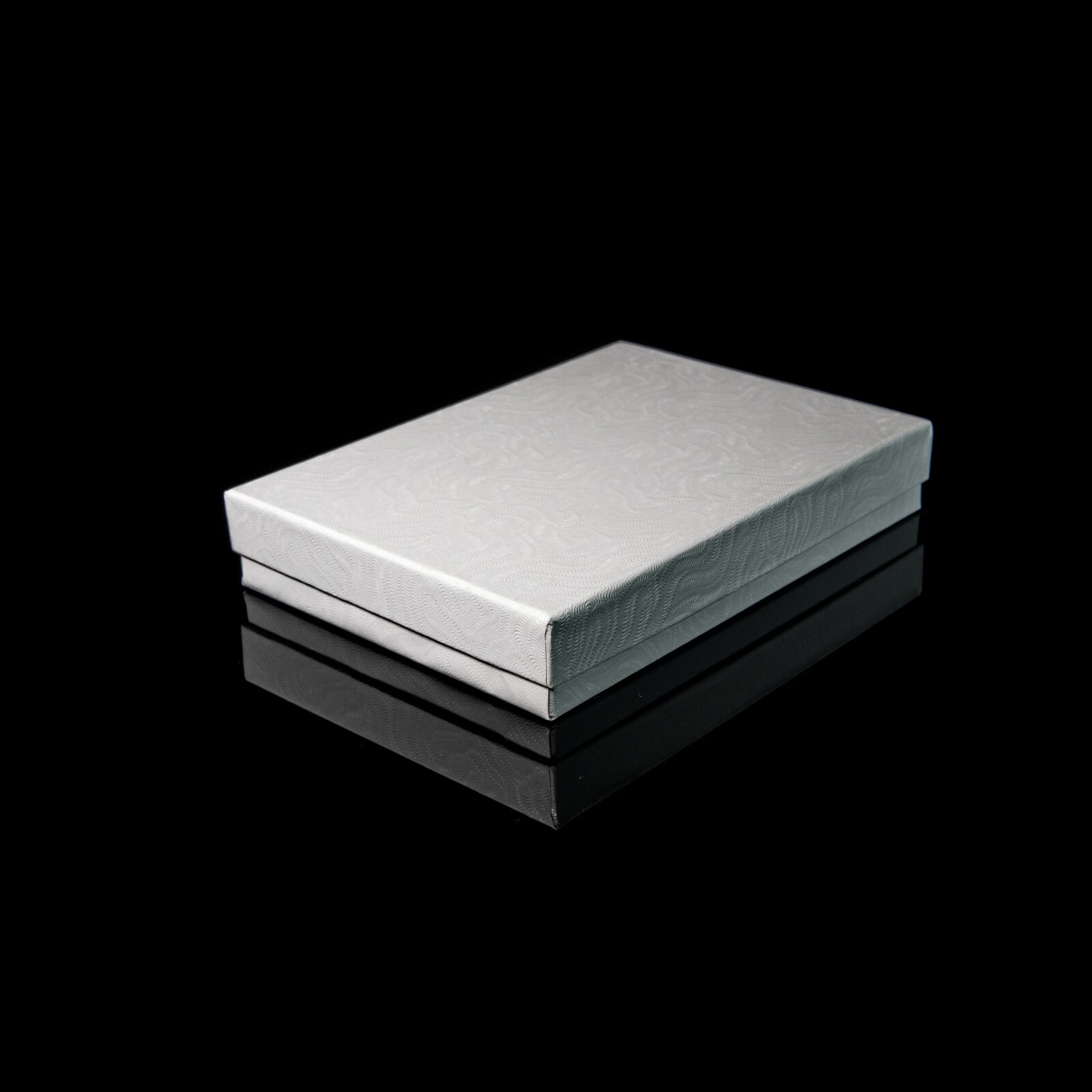 100 White Cotton Filled Jewelry Gift Boxes 5 3/8″ x 3 7/8″ x 1″ H