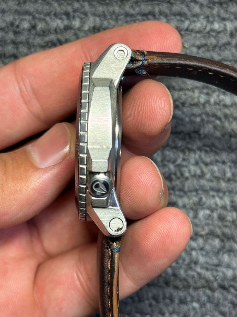 NIXON Wristwatch Not Specified Quartz Analog Stainless Steel 100 m