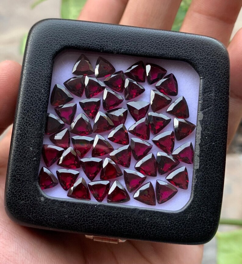 Trillion Shape Garnet, Top Quality Natural Garnet Gemstone, Faceted Cut Garnet