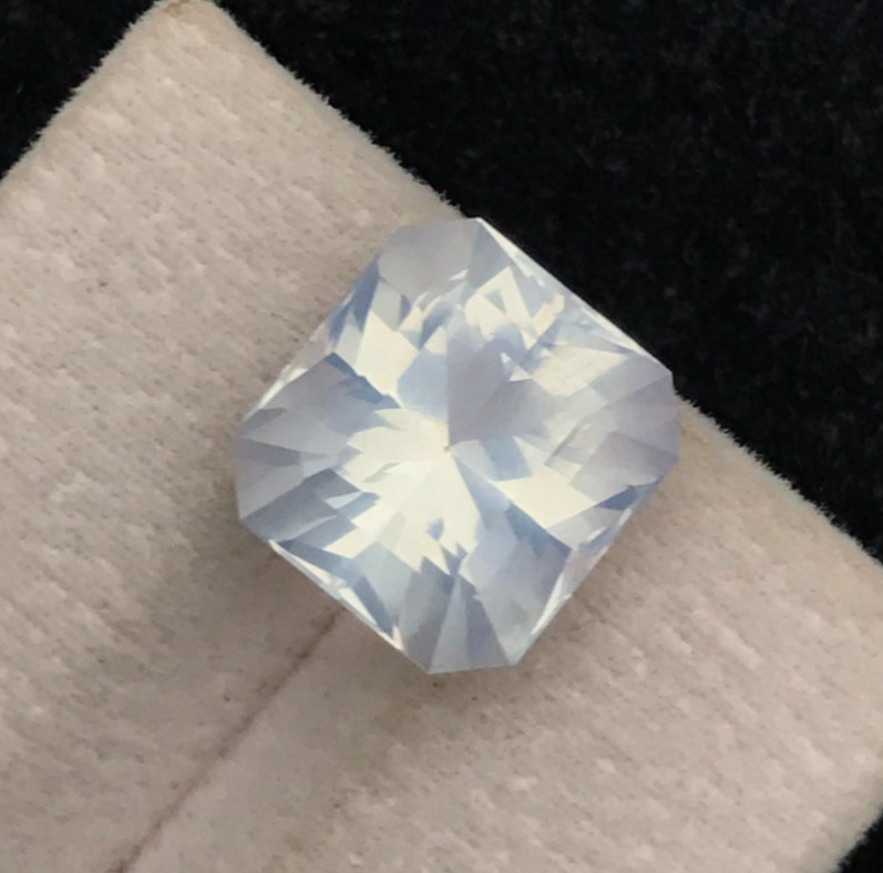 Fancy Cut Natural Moonstone 6.80 CT Loupe Clean Rainbow Loose Gemstone
