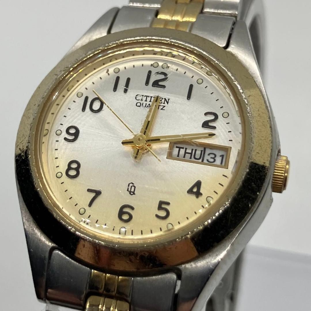 Excellent condition, fully functional CITIZEN quartz wristwatch, day-date, two-t