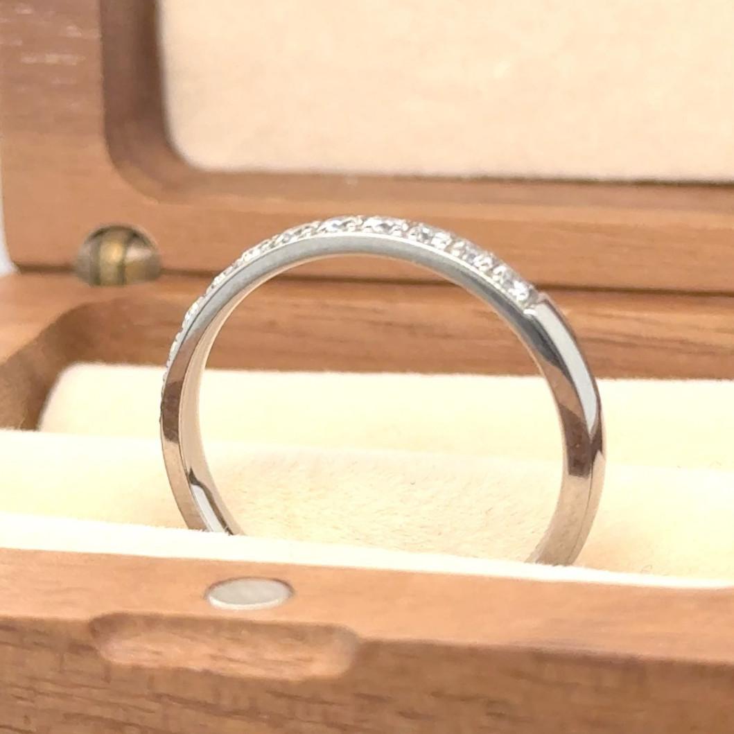 White CZ Inlay Stylish Ring Thin White Titanium Promise Band Valentine Day ring