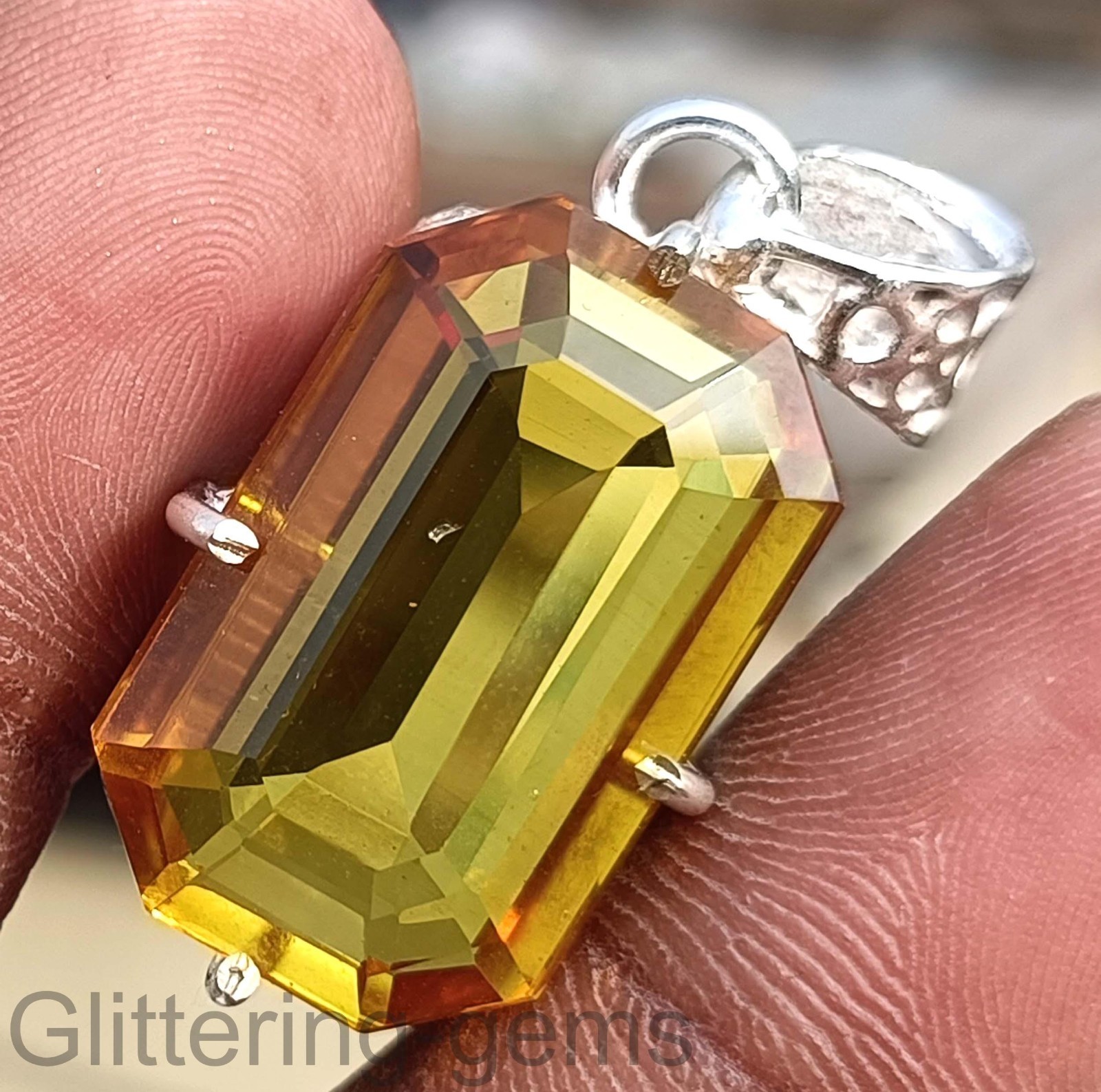 IGL Certified 40.00 Carat Sapphire Emerald Cut 925 Sterling Silver Pendant 5DDL