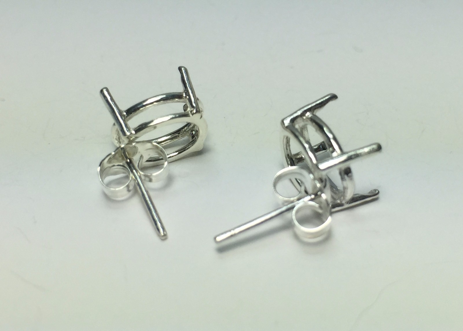 Two Oval Sterling Silver Cast Wire Pre-Notched Earring Settings (5×3-12x10mm)