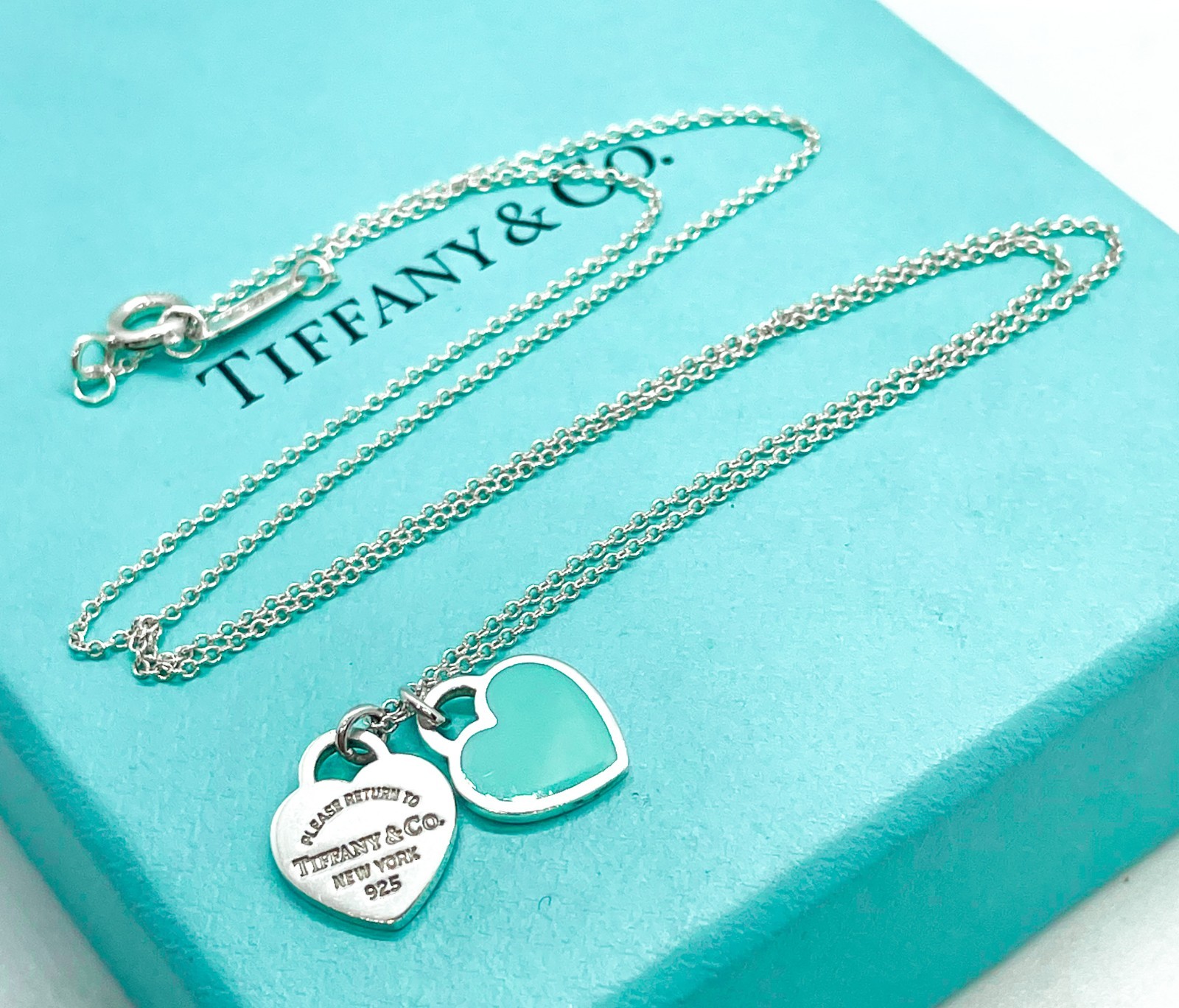 Tiffany & Co. Return to Tiffany Mini Blue Double Heart Pendant Necklace 16″