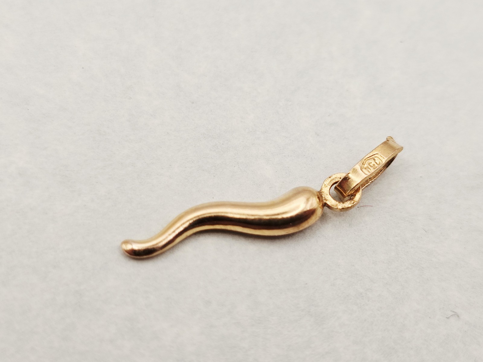 Solid 18k Gold Corno Italian Horn 1 ” Cornicello Charm Pendant Italian 750 ✨️