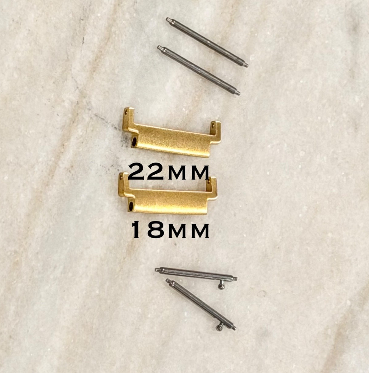 18mm to 22mm Watch Strap Connector Adapter – Stainless Steel, Brushed Gold