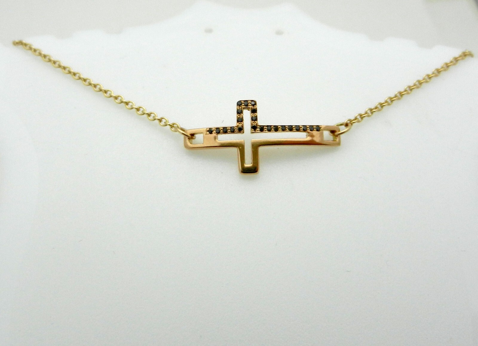 Unique Design Skeleton CROSS with Chain Necklace 22″ long 5.3 gram of 14k Gold