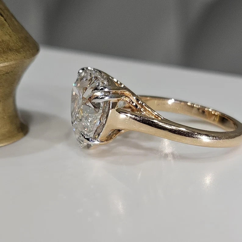 Heart Diamond Wedding Lab Grown Ring 5 Carat IGI E F VVS CVD 14k Yellow Gold