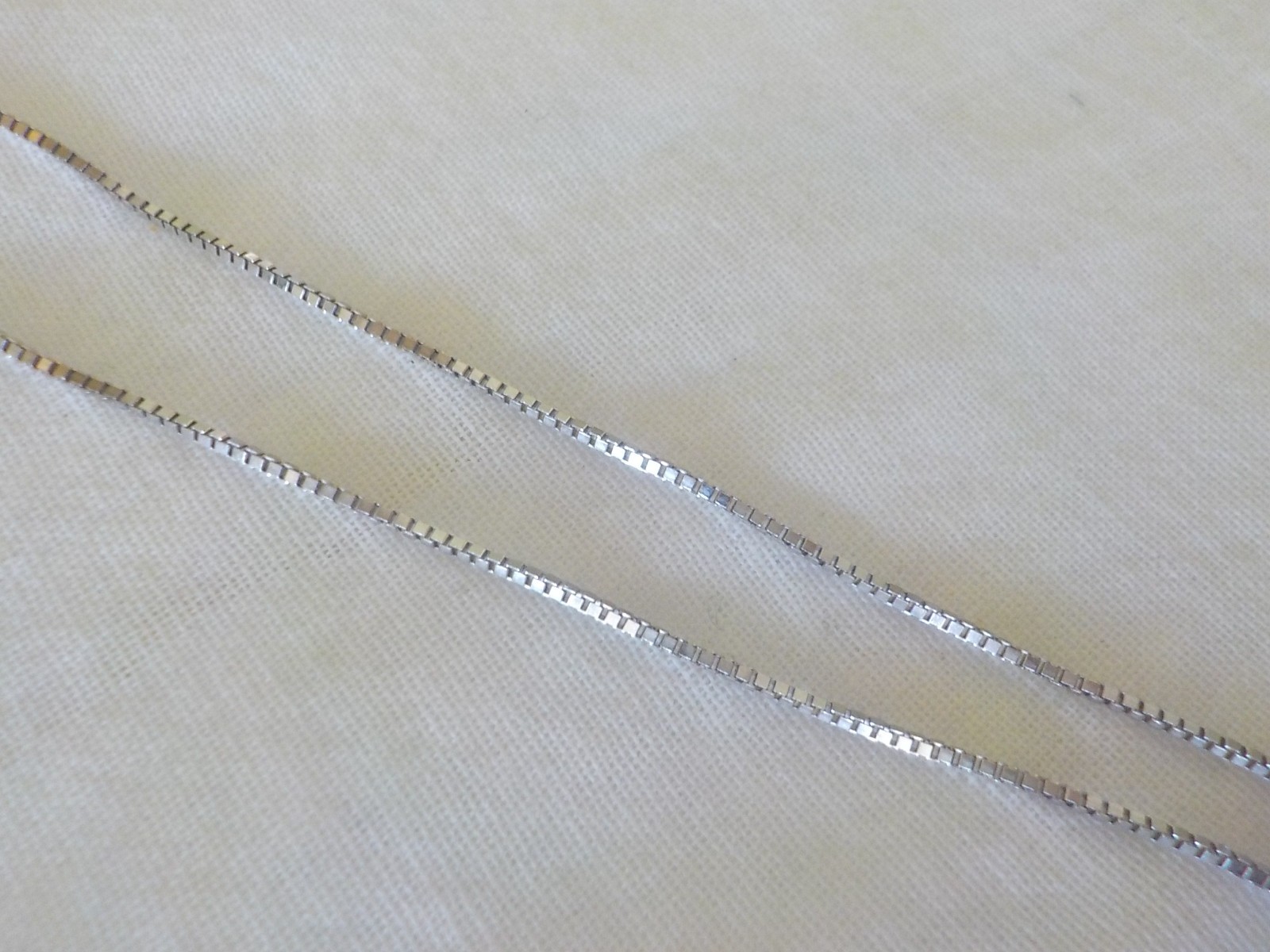 14K White Gold Triple Circle Drop Diamond Necklace – 6.50 gms, 17 in, 0.42 ctw