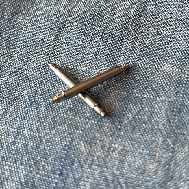 WISCASSET WATCH – Fat Seiko-Style 2.5mm Spring Bars – 20mm & 22mm