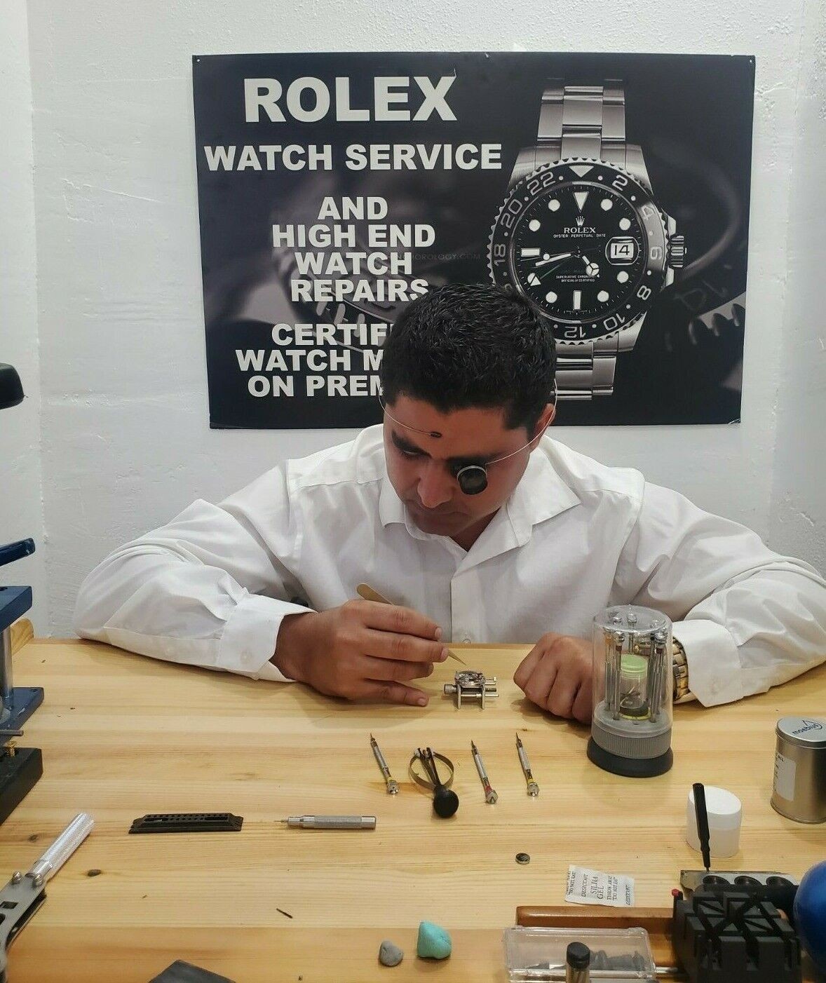 Rolex Watch Repair Service – Comprehensive Overhaul & One-Year Guarantee