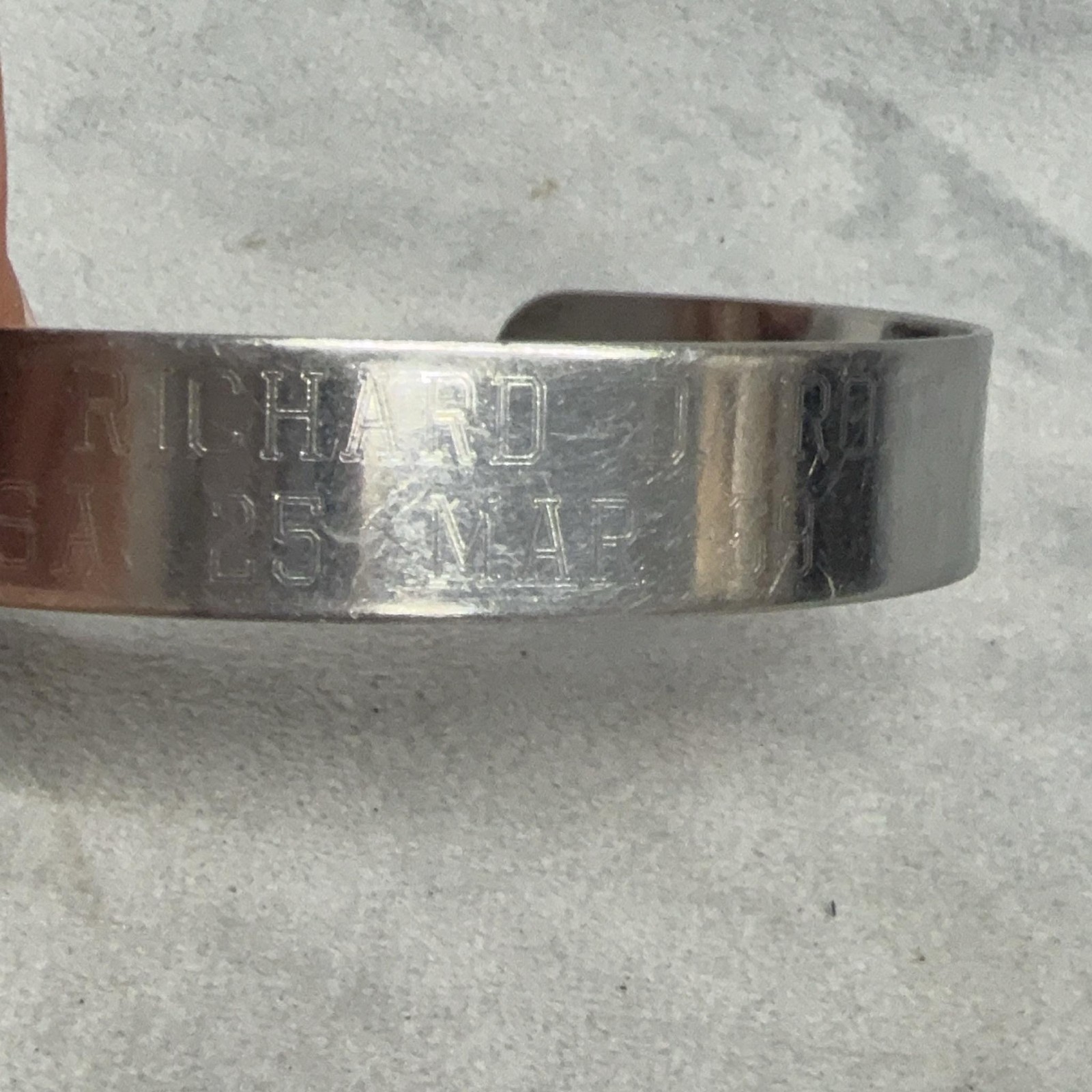 Engraved Military Memorial ID Cuff Bracelet Silver Tone SFC Richard D Roberts