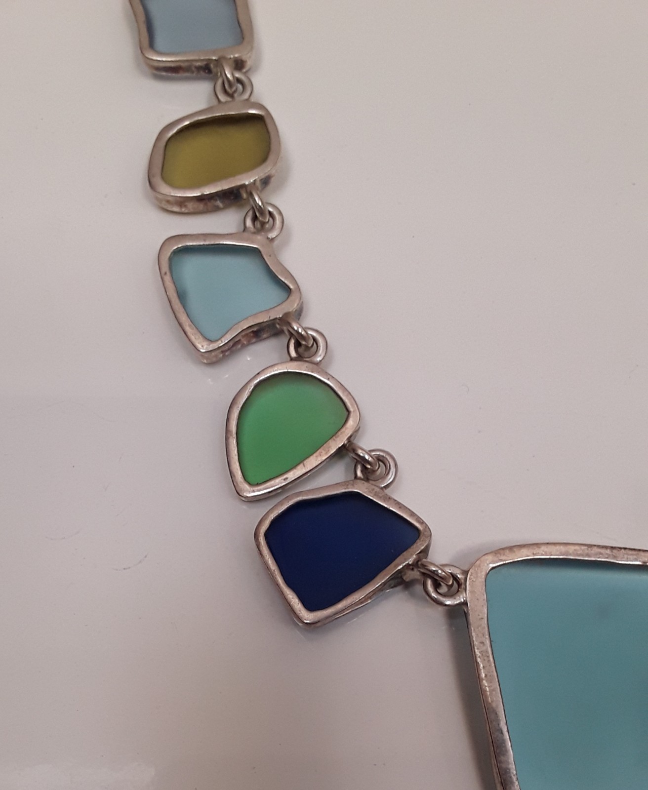 Beautiful Beach Glass Colored Silver Bezeled 18″ Adjustable Summer Necklace