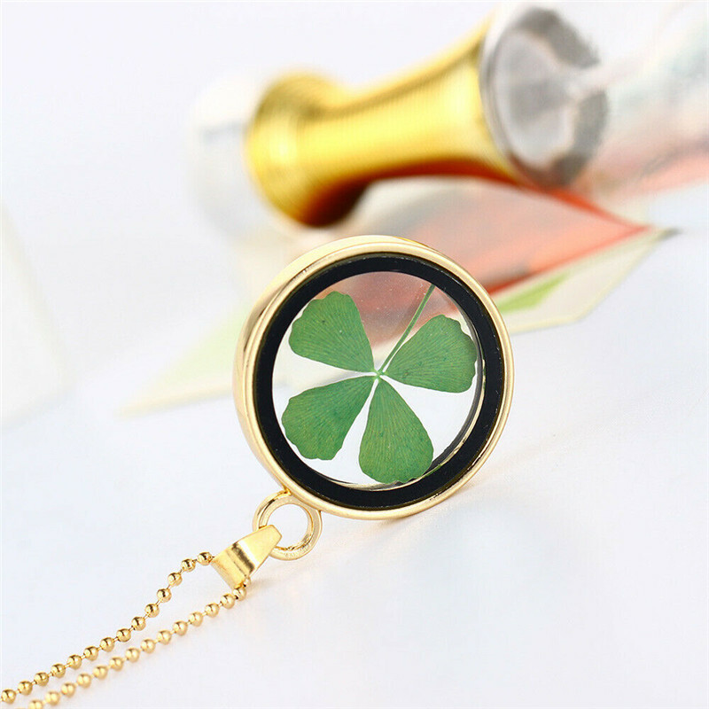 Natural Real Dried Clover Flower Clear Resin Locket Pendant Necklace Four-Leaf
