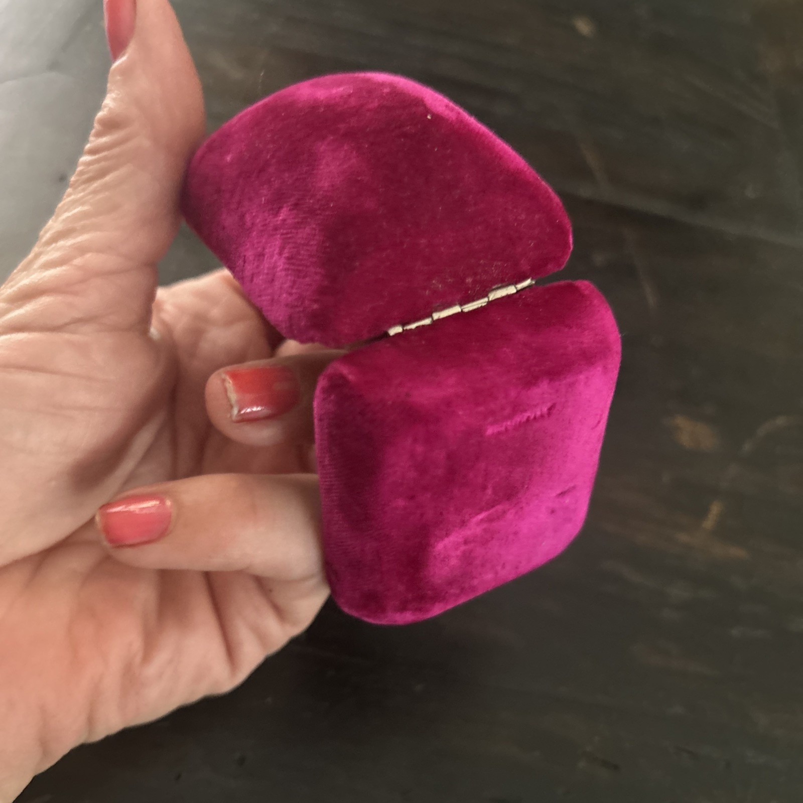 Antique Pink Velvet, Dome Ring Presentation Jewelry Box Push Button Excellent