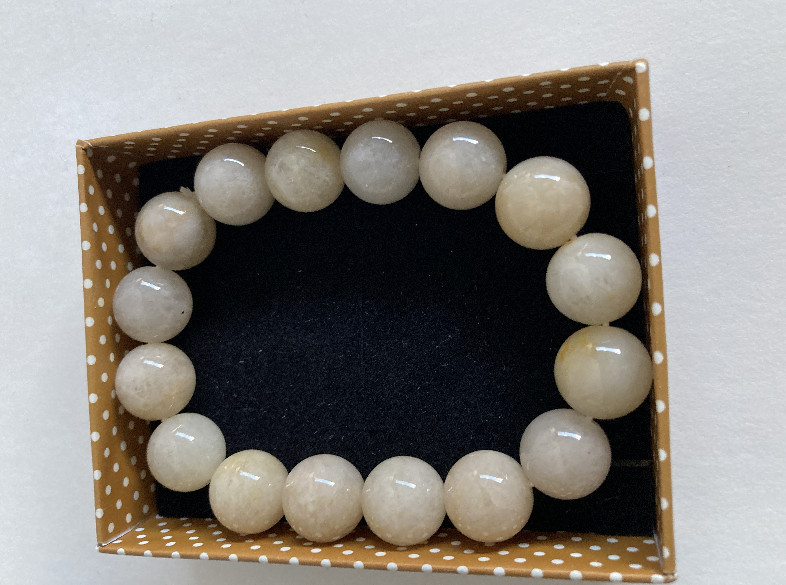 Yellow jade 11 mm round beads bracelet lucky wealthy amulet jewelry for anyone