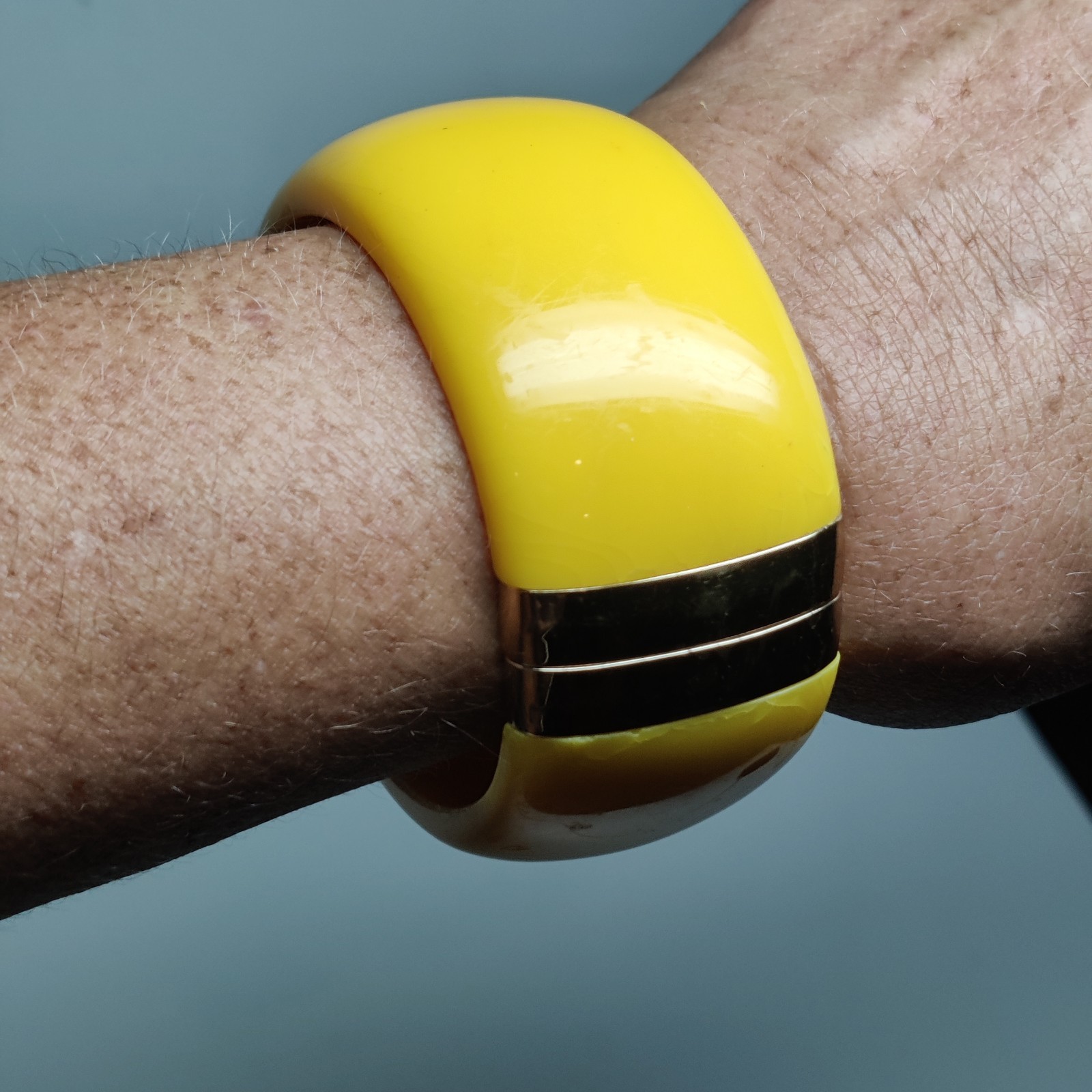 Retro Yellow Lucite Acrylic Clamper Bracelet & Post Style Huggie Earrings