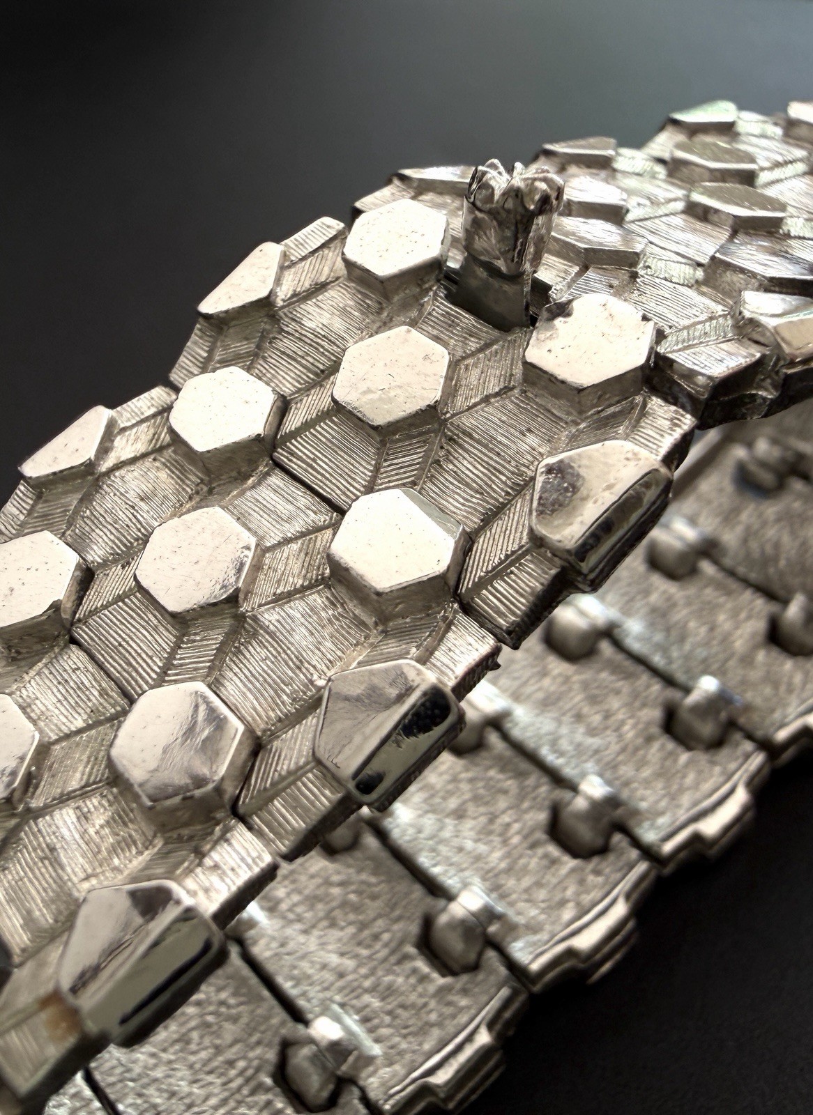 BOUCHER Signed 7804B Silver Hexagon Link Wide Gate Panel Bracelet Safety Chain 7