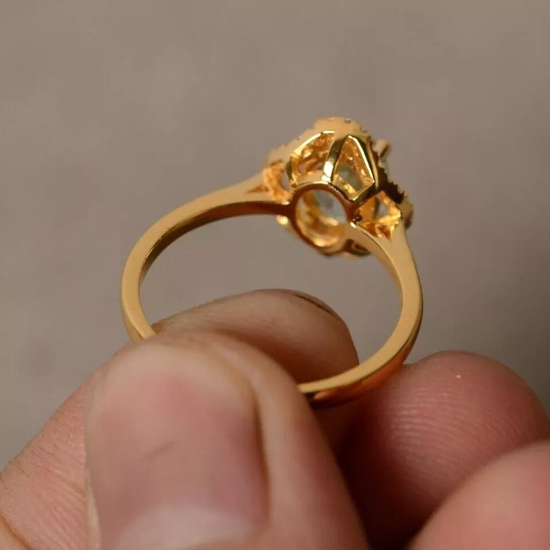 2Ct Oval Cut Simulated Aquamarine Lovely Wedding Ring In 14K Yellow Gold Plated