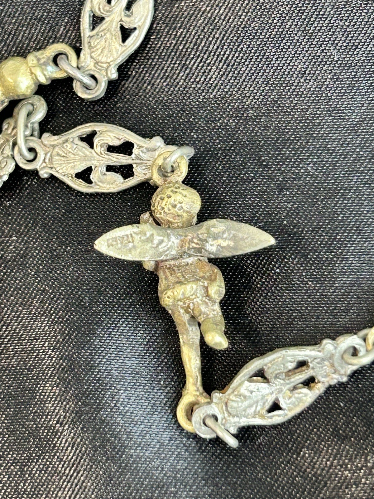 Antique Unsigned Peruzzi? 800 Silver Roman Renaissance Revival 33″ Necklace Muff