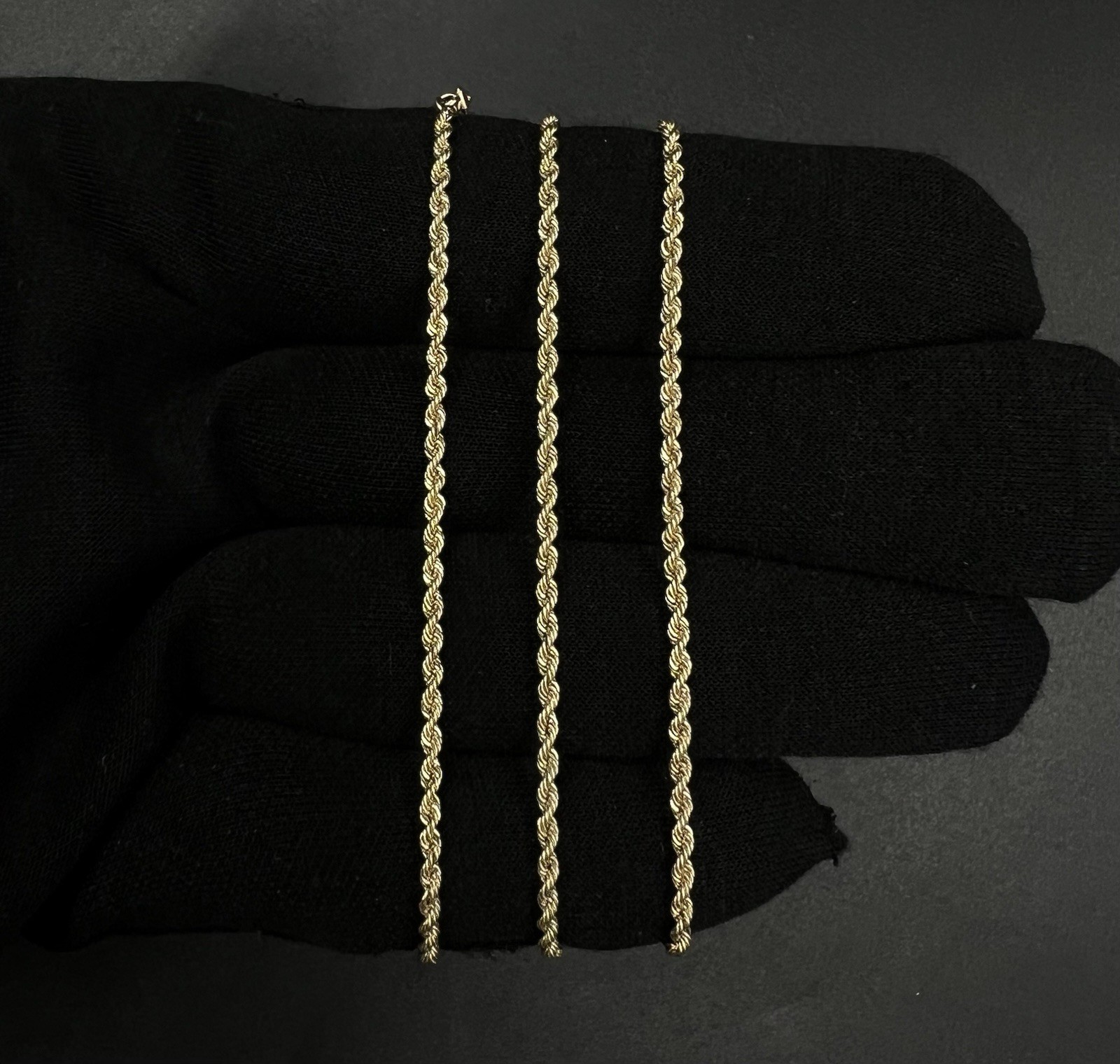 18.25” 14K Solid Yellow Gold Rope Chain | 5.78g | 1.8mm | Barrel Clasp |