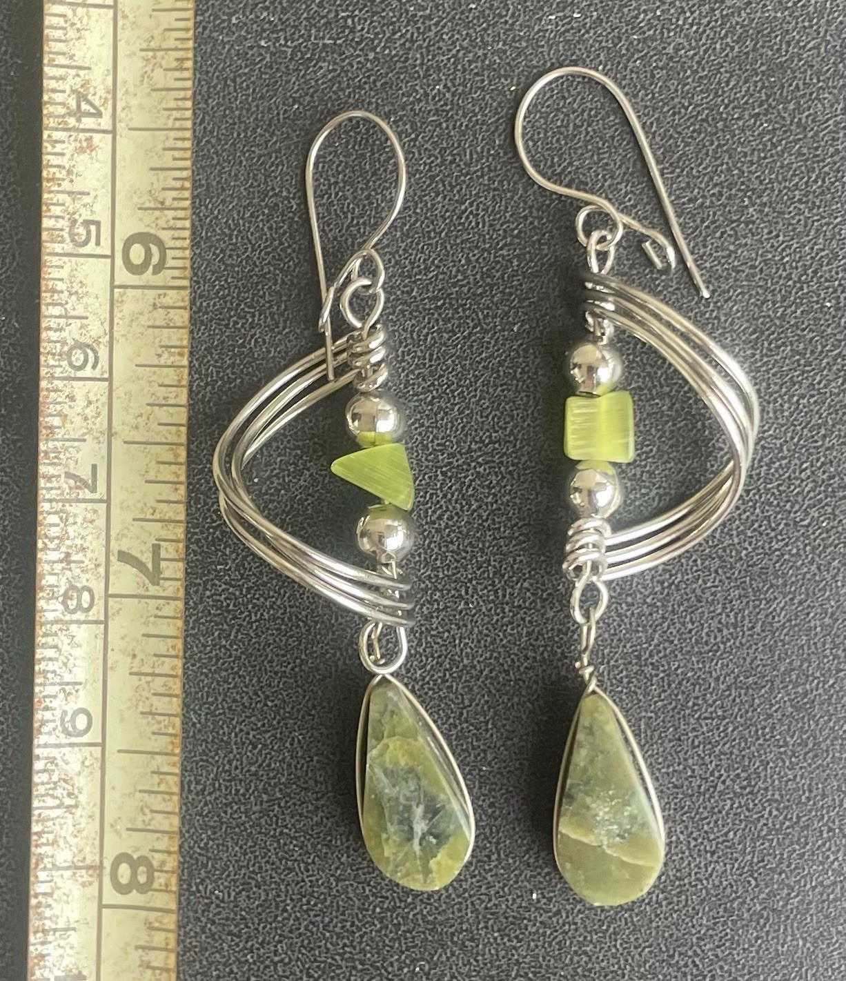 Peruvian Green Serpentine Semi-Precious Stone Necklace Long Earring Set Boho