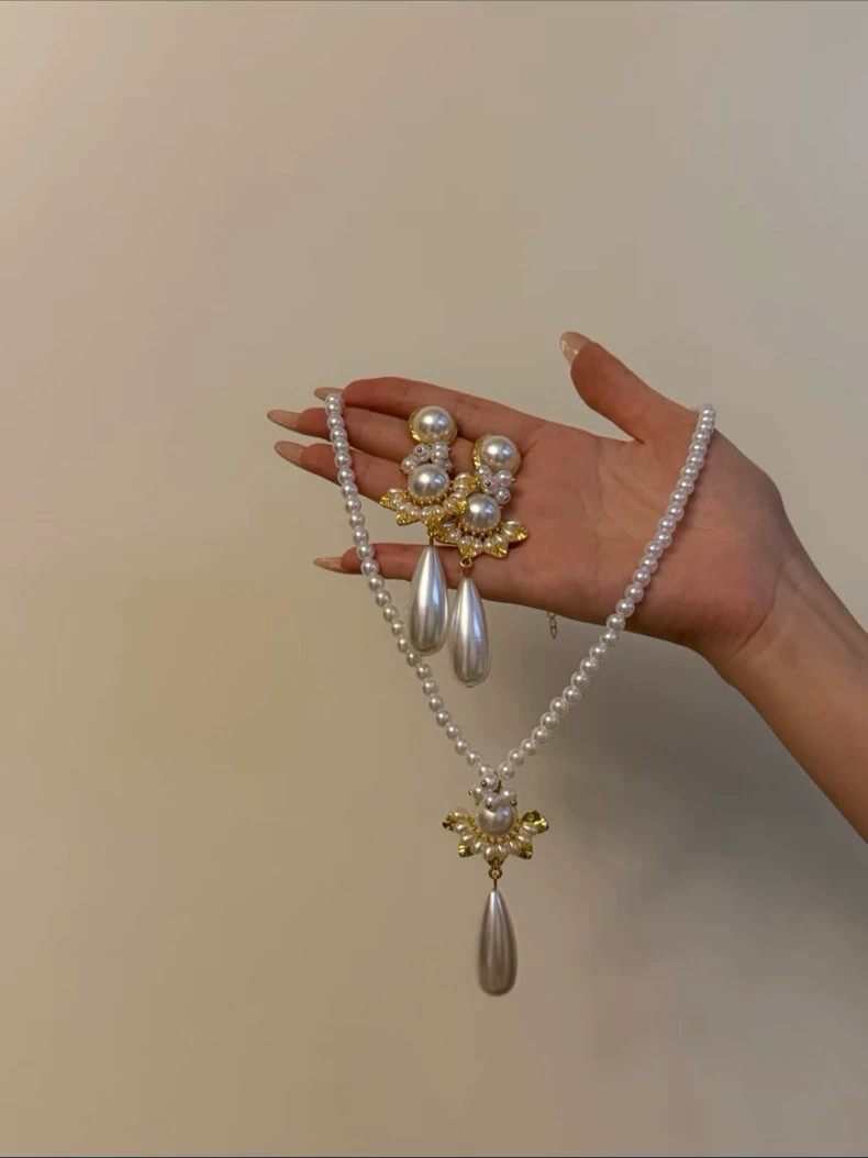 Pearl Necklace and Earring Set