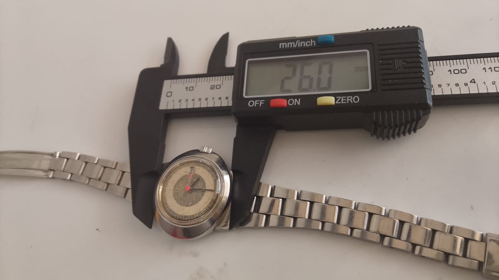 Omega Genève Dynamic