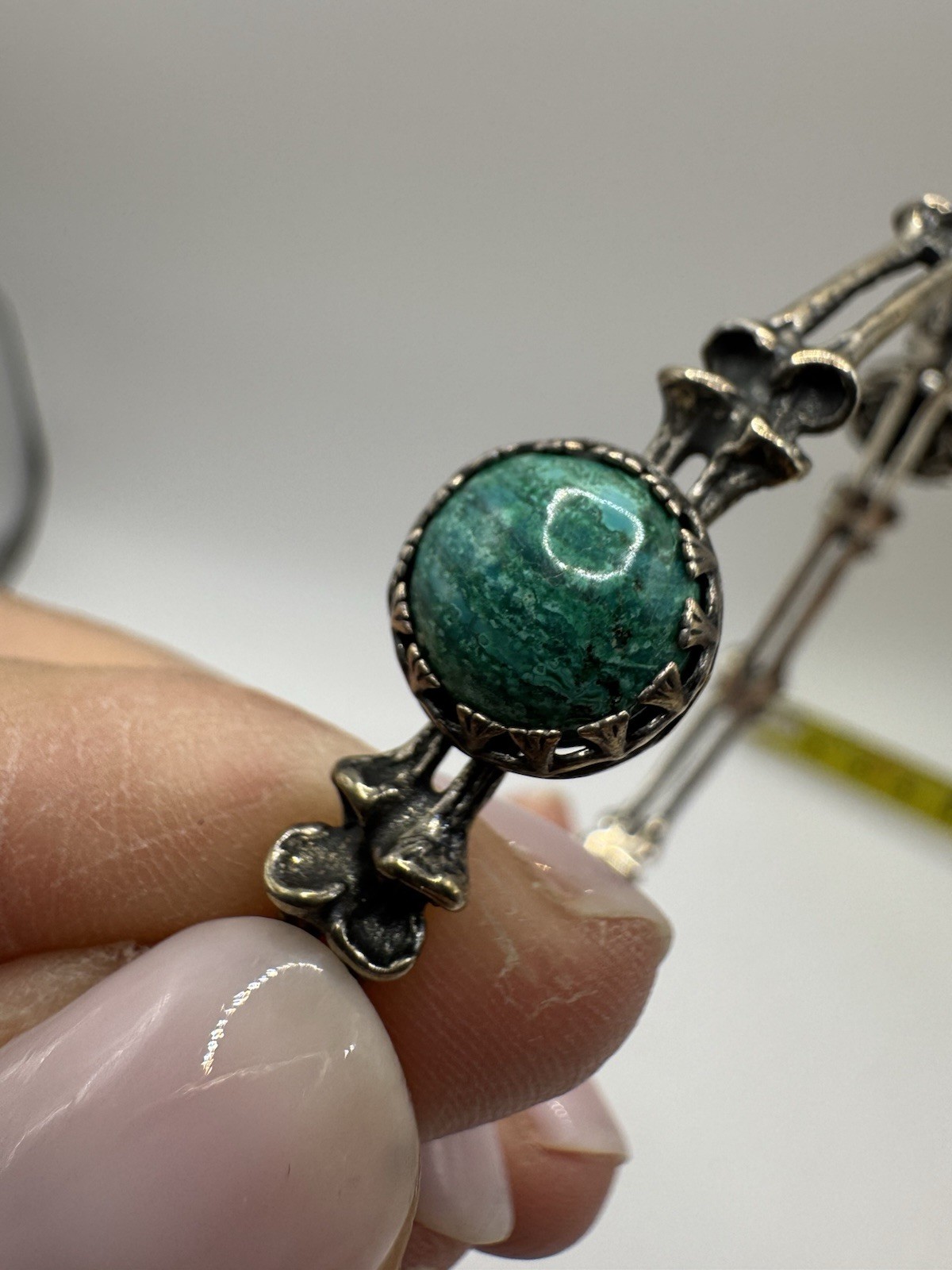 Vtg Native American Navajo Bone Bracelet Sterling Silver 925 3 Green Malachites