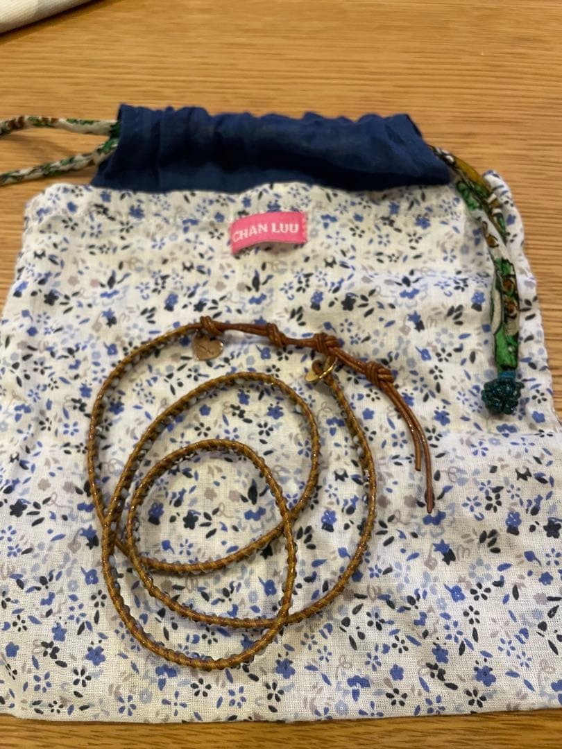 Triple Bracelet SkinFriendly Not specified Used