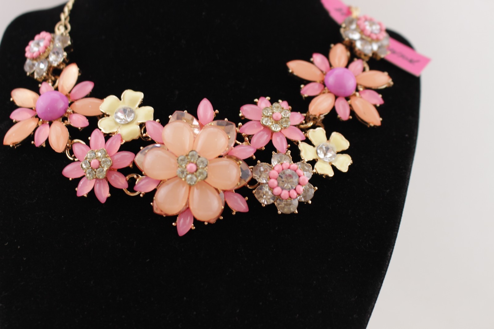 Statement Flower Collar Necklace with Gold and Pink Gemstone Beads Jewelry