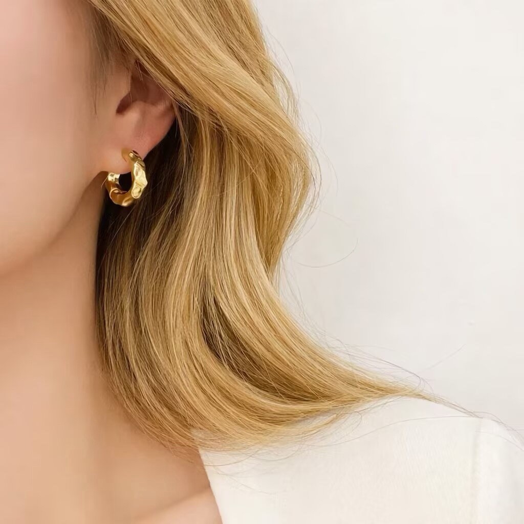 Hammered Hoop Earrings Chunky Huggie Earrings for women girls EA150