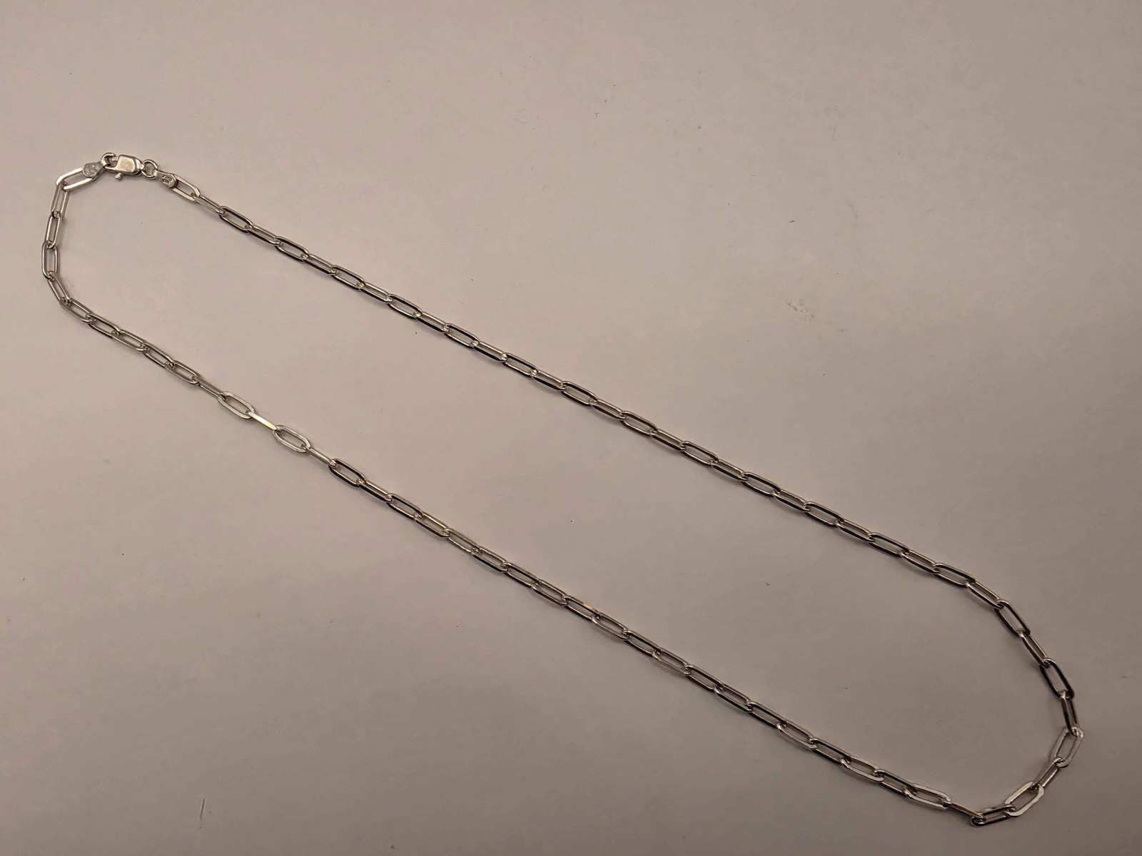 Sterling Silver Paperclip Chain Necklace 20 Inch 3.5mm 9.9 Grams Modern Oval Lin