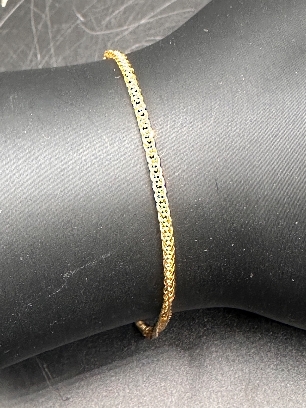 10k yellow gold spiga wheat bracelet 7″ 2mm