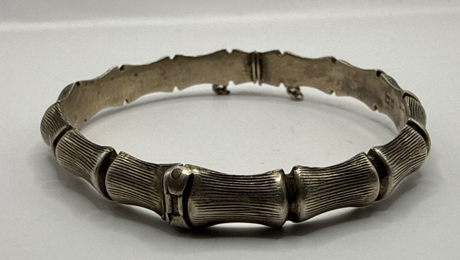 English Sterling Silver Bamboo Oval Bangle Bracelet 11Gr