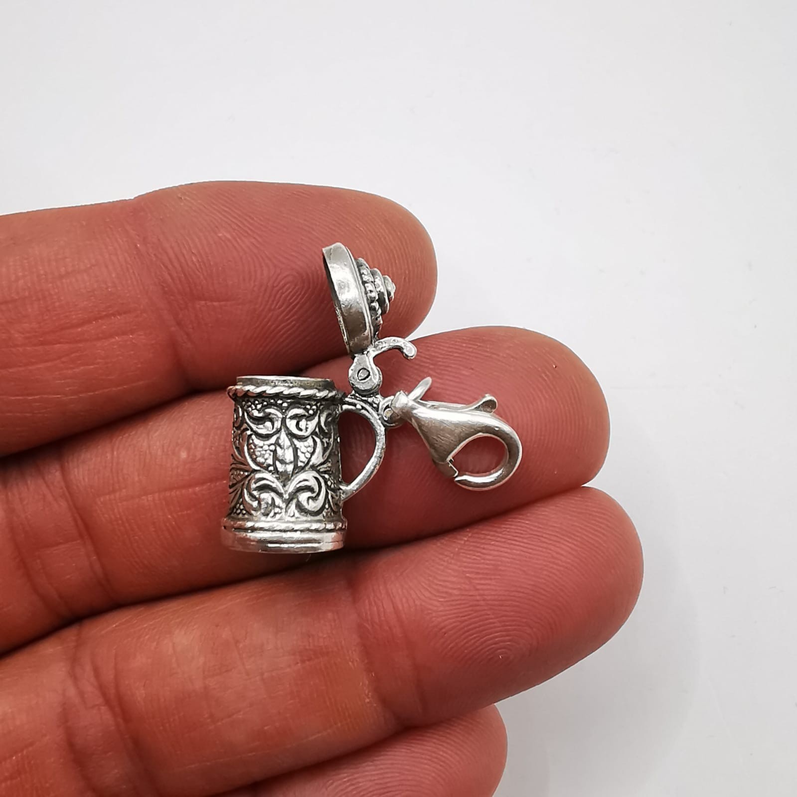 Vintage 800 Silver Handmade Pendant Hallmarked Elegant Design 5.69g
