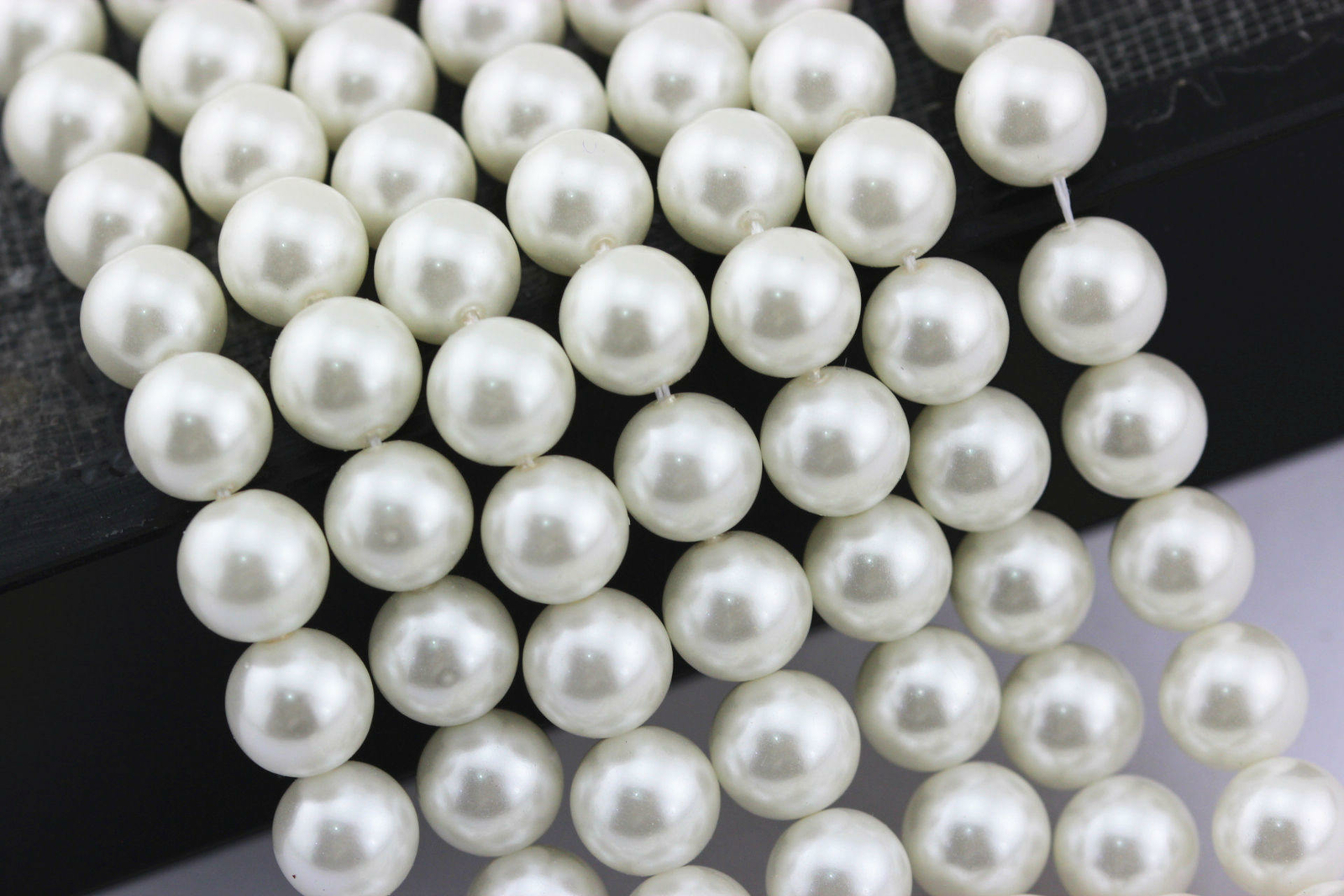 White Shell Pearl Smooth Round Beads 3mm 4mm 6mm 8mm 10mm 12mm 15.5″ Strand